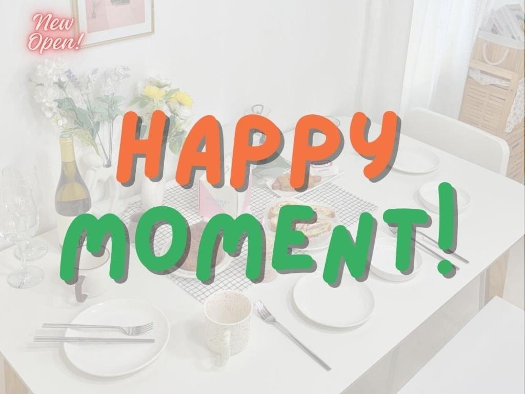 Apartment Happy Moment *